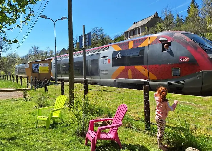 Ancienne Gare Chez Chris Et Bruno *